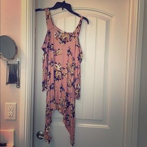 Isaac Lieu Cold shoulder blouse